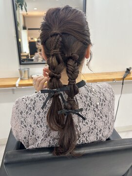 ジゼル 宗像(GiseL) ツインアレンジ / 編み下ろし / HiROEヘアセット