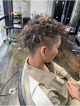 ガルボヘアー 桟橋店(garbo hair) 【大人気♪】オススメ!!ツイストパーマ×スパイキーショート