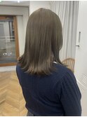 【misaki担当】オリーブベージュ
