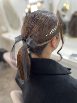 ラビス(Lovis) 大人ガーリー/似合わせカット/ミディアムレイヤー