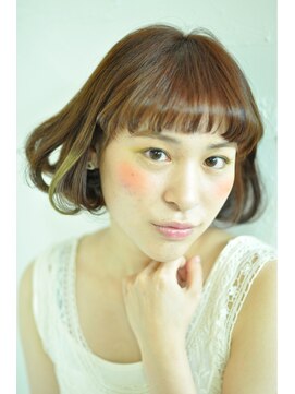 トリックスタンダードナチュラル(TRICK STANDARD Natural) 個性派ガーリッシュボブ