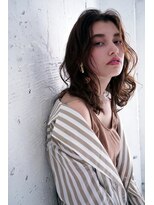 ネオリーブカフ 鶴ヶ峰店(Neolive caff)&nbsp;スタイリングが簡単な、立体感のあるウエーブセミディ