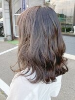 ユーアンドアイ(U&i)&nbsp;外国人風グラデーション