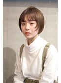 顔まわりが可愛いショートボブ