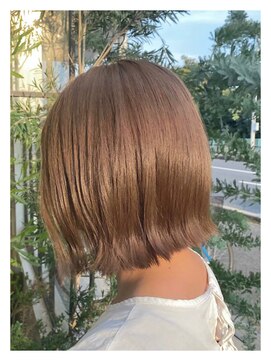 クシェル バイ リリア(kuschel by LILIA.) ぷつっとbob × ベージュカラー