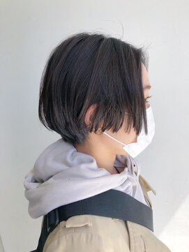 クエント(cuento) 黒髪ハンサムショート