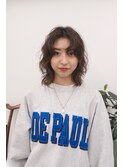 ミディアムレングスに根本からくるくるっとパーマ