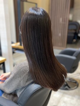 アトリエコア(Atelier Coa) 顔周りレイヤーカットグレージュカラーくびれボブショートカット