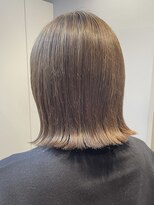 ベルベットヘア 千早店(Velvet hair)&nbsp;赤みを無くすナチュラルハイライトカラー 【福岡 聖容】