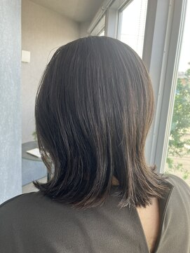 ポラリス(POLARIS) 内巻きでも跳ねさせても！