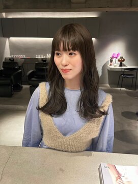 リール(rire) デザインカラーレイヤーカットウェットヘア夏オリーブベージュ