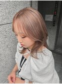 ハイトーンベージュ