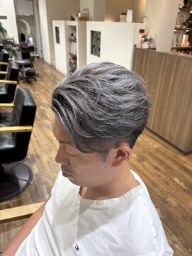 ヘアープルトワルピナス メンズシャドールーツ　シルバーからー