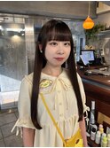 軽めぱっつん＊ツヤツヤストレートロング