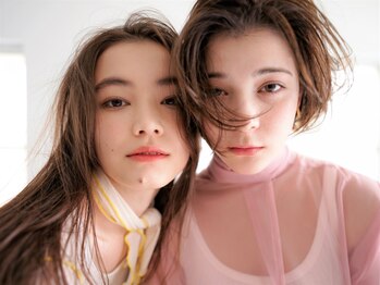 ナンバー イル デュッカ 札幌(N° il duca)の写真/Tシャツ×デニムでもキマる毛流れや癖を活かしたCUT♪LifeStyleも含めFITさせる☆[ショート/前髪/札幌]