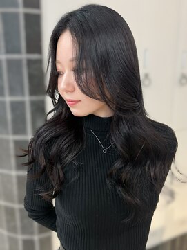 リアンバイアリュール(Lian by Allure) レイヤーカットハッシュカットミディアムレイヤーショートボブ
