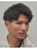 フリーク バーバーショップ 都島店(FREAK BARBER SHOP)&nbsp;黒髪コンマバング縦落ちツイストスパイラルパーマ