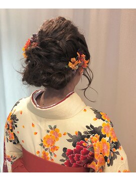 アイルビーヘア(I'll b hair) 【下北沢＊I'll b hair＊】袴に似合うねじり編み小顔アレンジ