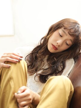 エルロンバイマフェ(AILERON by mahae) 大人ガーリー×シースルー前髪×キャラメルベージュ×3Dレイヤー