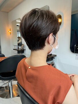 アフロディーテギンザ 神保町(APHRODITE GINZA) カール/セミディ/シアーカラー/姫カット［御茶ノ水/神保町］