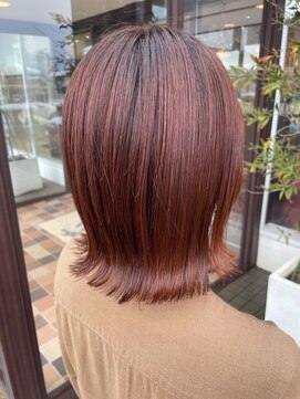 アース コアフュールボーテ 松本庄内店(EARTH coiffure beaute) レッドブラウンダブルカラー外ハネボブ