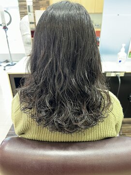 アロ 調布店(ARO) ゆるふわロングパーマ