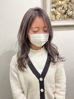 イリス(Iris.)&nbsp;パープルグレージュ 〇スタイリスト平田