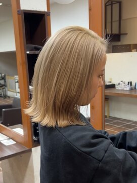 ノット(KNOT.) ハイトーンベージュ