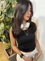 メリー オオサカ(Merly Osaka)&nbsp;カットだけでも上品オシャレに！_natural layer cut_