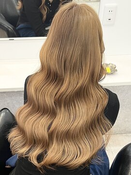 エルバイラビス 大宮(elu by lovis) momoka/ミルクティーベージュ