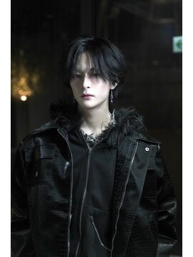 シン(syn) スパイラルパーマ/ツイストスパイラルパーマ/波巻きパーマ