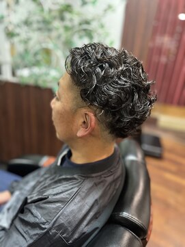 グルーミングサロンスカイ 小岩南口店 (Grooming Salon SKY) 震災狩りパーマバーバースタイル