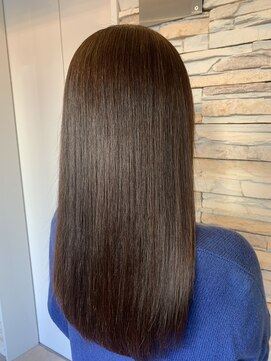 ジュリアンマーラ(Julien Mara) ビフォーあり★美髪ロング/くせうねり/艶髪ナチュラルストレート