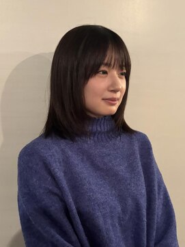 ニール 名古屋 伏見 丸の内(NEELU) ミディアムレイヤー