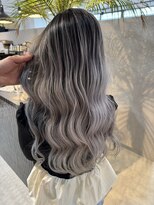 メリー オオサカ(Merly Osaka)&nbsp;コントラストホワイトバレイヤージュ