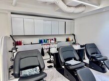 バッテリー ヘアアンドメイク 塚本店(Battery hair&make)の雰囲気（大人女性から好評のヘッドスパ♪15分のプチご褒美スパもご用意＊）