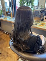 オアシスアヴェダ(OASIS AVEDA) ワンカラーで作るオリーブベージュ