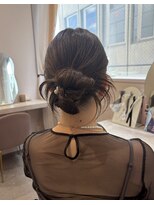 ミラ(Mila) ミディアムからのルーズカチモリシニヨン☆お呼ばれヘアセット