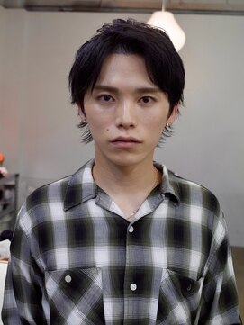 ヒュー 広島(HEW) 韓国風マッシュウルフ