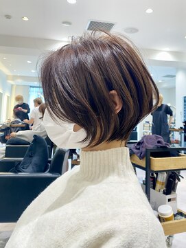 バンプ ギンザ(BUMP GINZA) 美シルエット×立体感×上質大人ショートボブ【担当村上穂高】