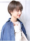 大人可愛い小顔ショコラアッシュ横顔美人くびれショートA7