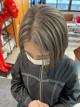 コワファーストナガサキシャンプーボーイ(COIFF1RST NAGASAKI SHAMPOO BOY) ミルクティーグレージュ