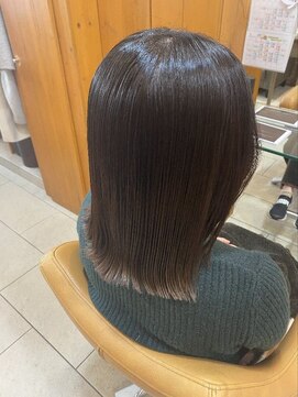 ヘアーアンドメイク エクリ 不動前店(Hair&Make equri) 切りっぱなしボブ
