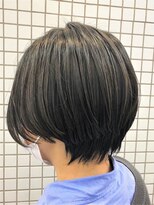 エムタニグチオーブ(M.TANIGUCHI o.r.b) 前下がりショート