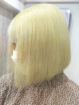 ウィコ 新宿(WICO) 抜きっぱなしブロンド[新宿駅/チョコレート]