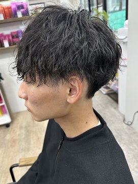 アルモ ヘア フア 東静岡(ALMO hair HUA) 初めてパーマをかける人におすすめ【ゆるくツイストスパイラル】