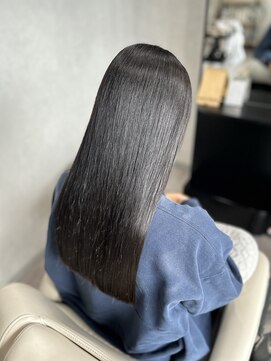 ミントリーフ(Mint leaf) 髪質改善トリートメント【カラーエステ】ヘッドスパ付