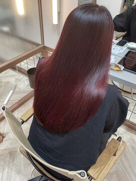 ガレリアエレガンテ 多治見店(GALLARIA Elegante) ピンクカラー　　村岡