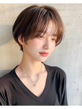 ゴカンムード(Gokan mood) ハイライトバレイヤージュダブルカラーショートカット30代40代