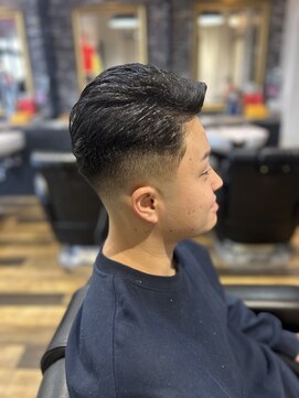 バーバーブロス(BAR BER bro's) ナチュラルサイドバック